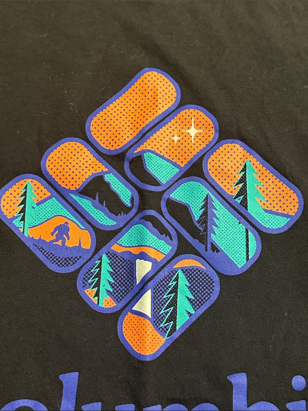 Columbia Black Graphic Tee Bigfoot Mountains Women’s L 🏔️🌲✨ - Picture 3 of 6